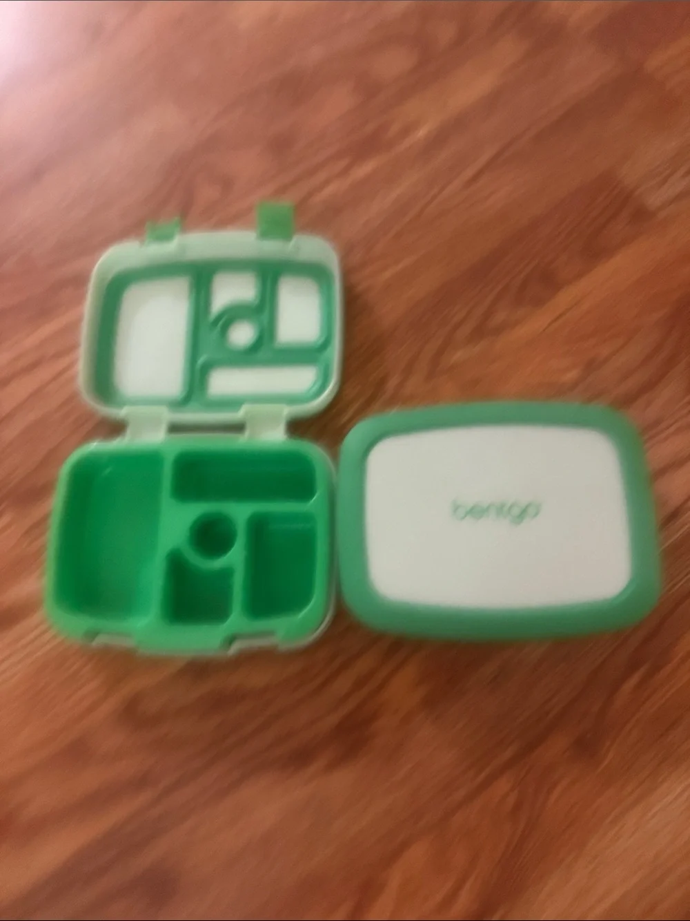 BENTGO 2 pack green kids lunch boxes